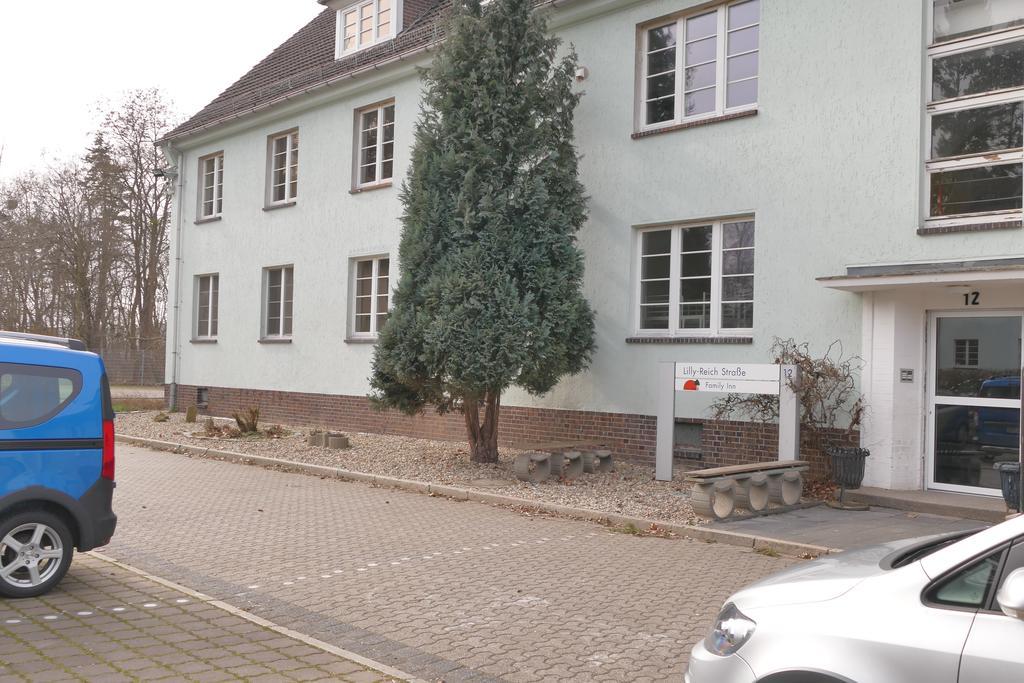 Family Inn Herberge Hildesheim Buitenkant foto
